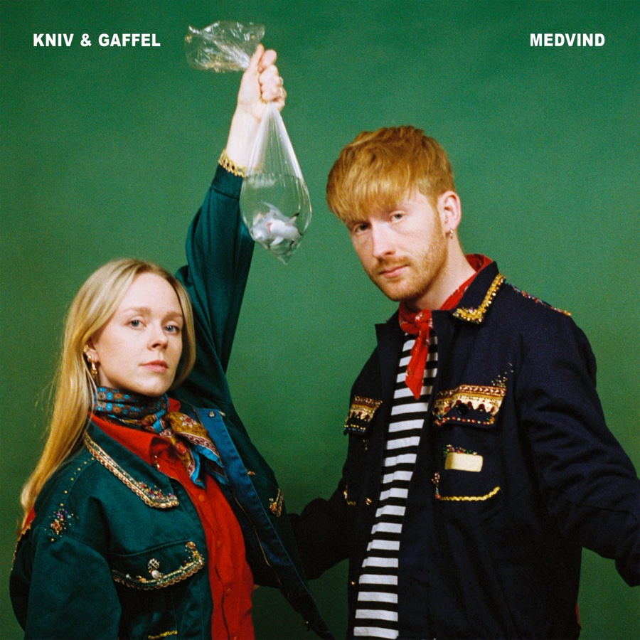 Kniv & Gaffel — Medvind